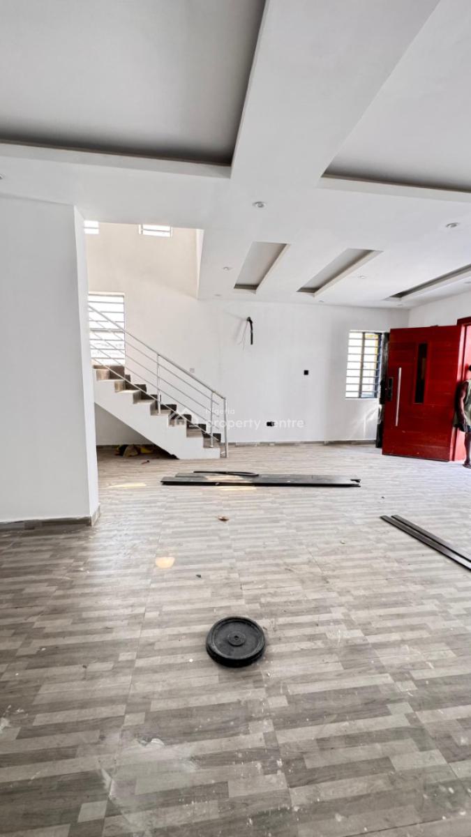 Beautiful 4 Bedroom Terrace  Duplex Featuring a Bq., Lekki, Lagos, Terraced Duplex for Sale