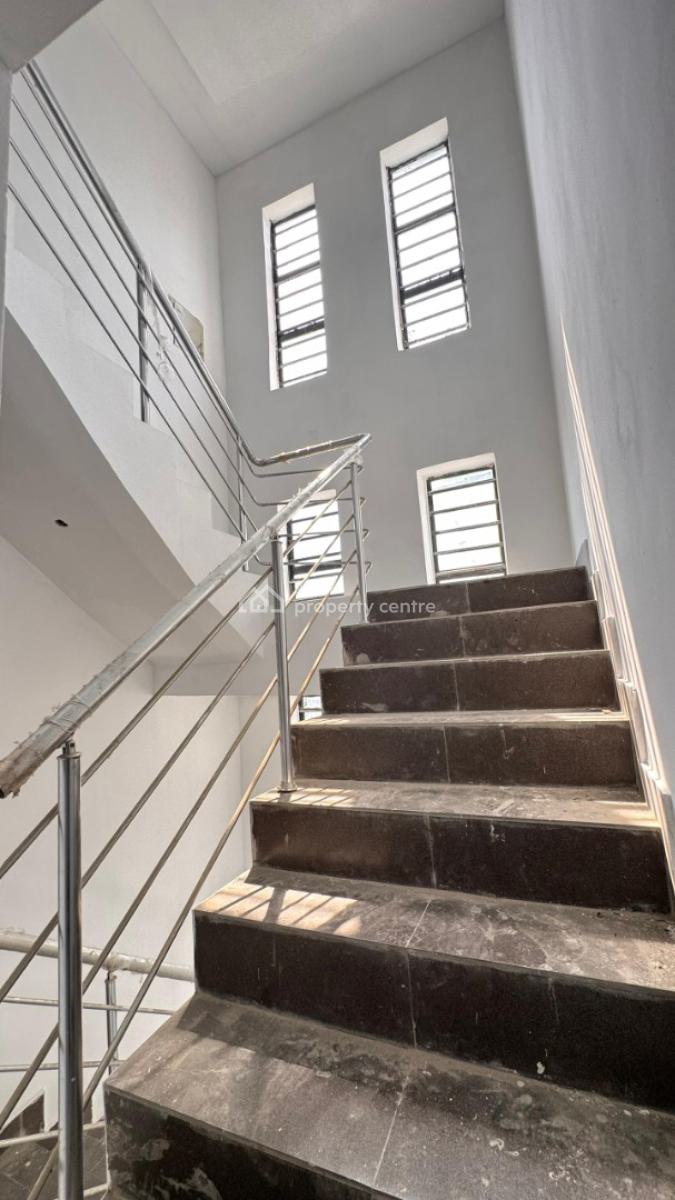 Beautiful 4 Bedroom Terrace  Duplex Featuring a Bq., Lekki, Lagos, Terraced Duplex for Sale