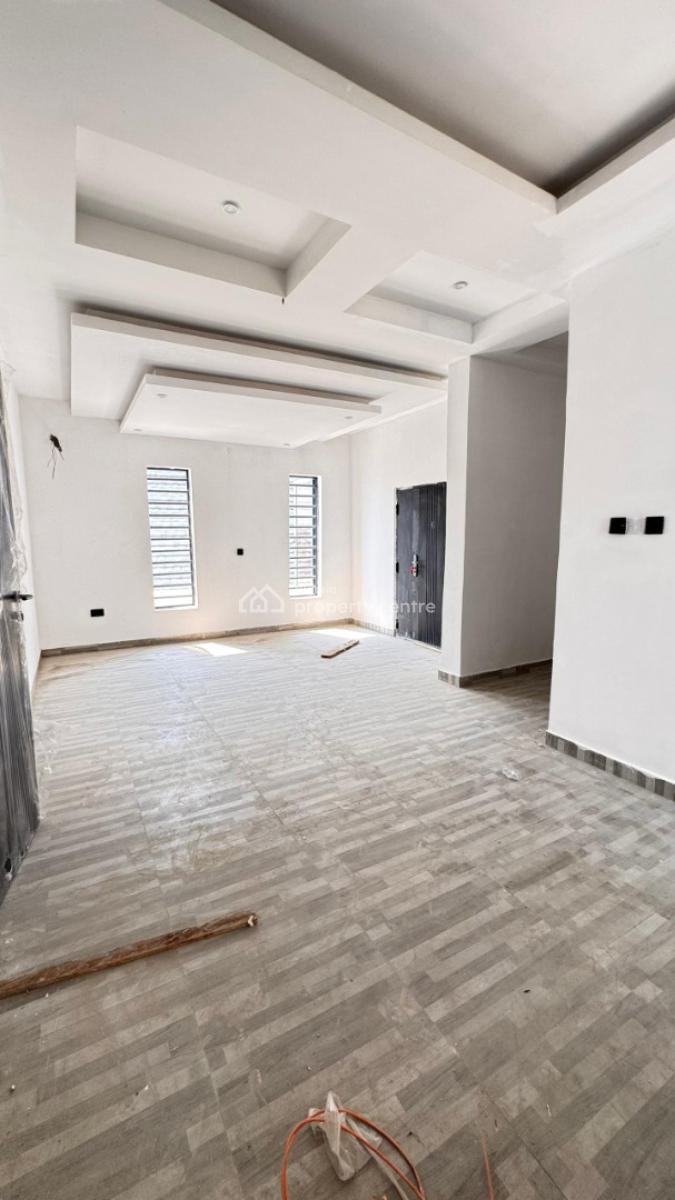 Beautiful 4 Bedroom Terrace  Duplex Featuring a Bq., Lekki, Lagos, Terraced Duplex for Sale