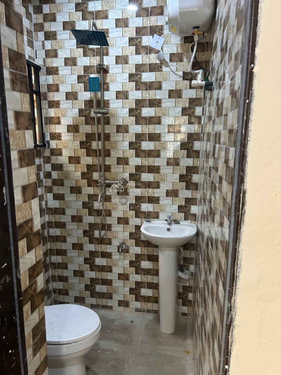 Portable 2 Bedroom Flat (downstairs) with Excellent Finishing, Federal Peace Estate, Isheri Olofin, Alimosho, Lagos, Flat / Apartment for Rent