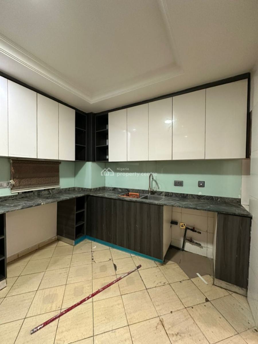 Very Nice Flat with Boys Quarter, Prime Waterview Estate, Lekki, Lagos, Flat / Apartment for Rent