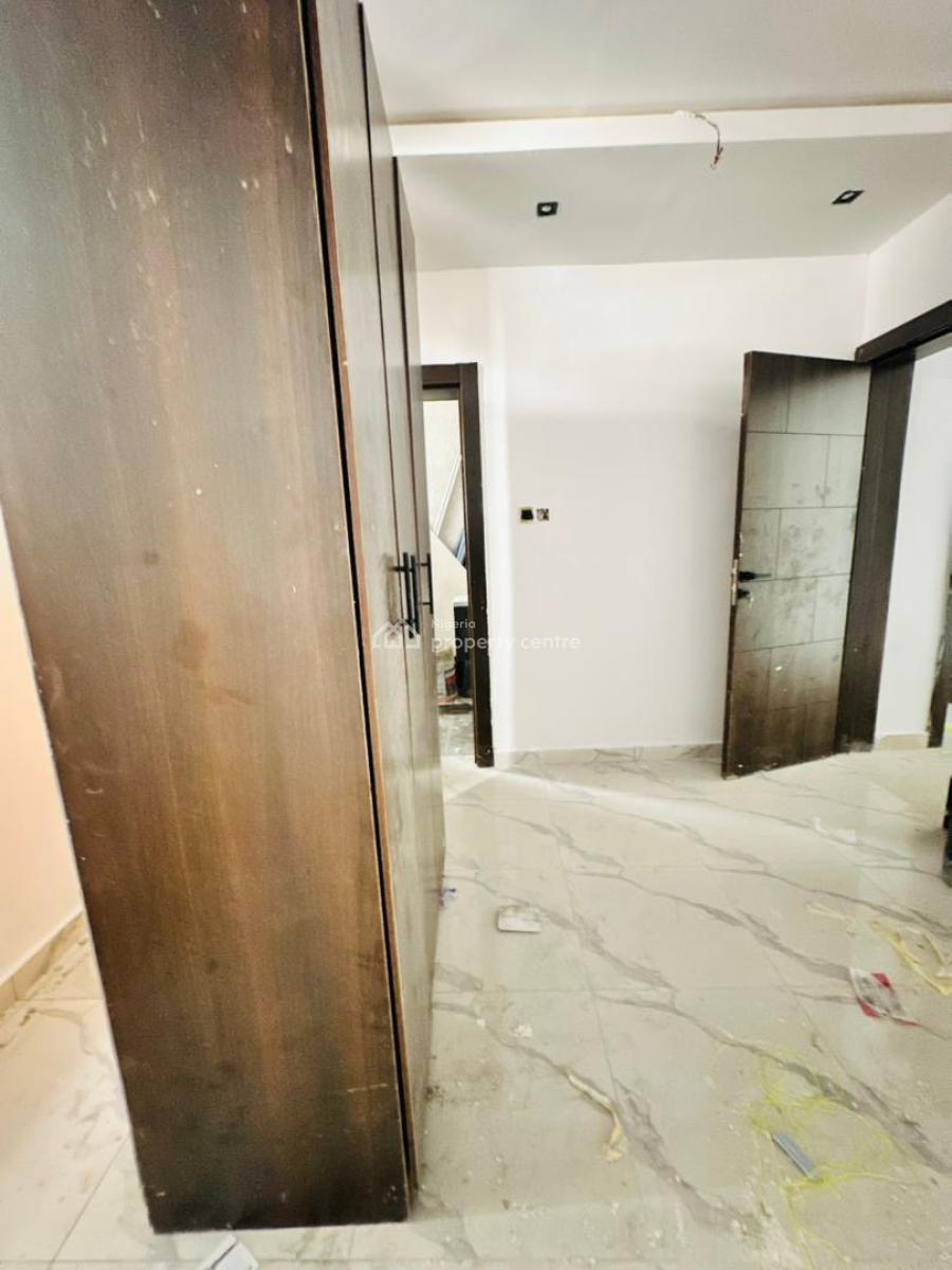 Newly Built 3 Bedroom Apartment with Bq, Lekki Phase 1, Lekki, Lagos, Flat / Apartment for Rent