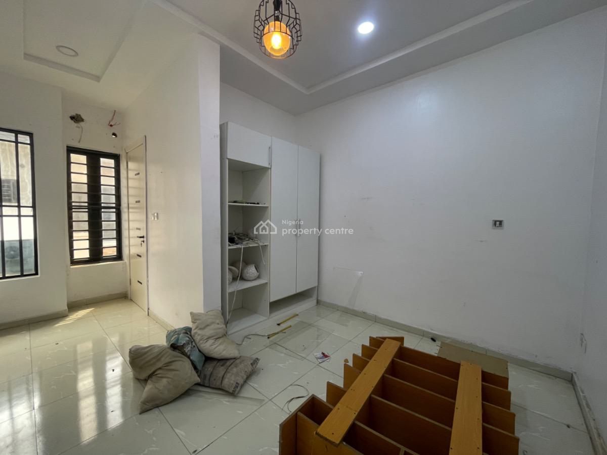 a Spacious 4 Bedroom Semi Detached, Harris Drive, Vgc, Lekki, Lagos, Terraced Duplex for Rent
