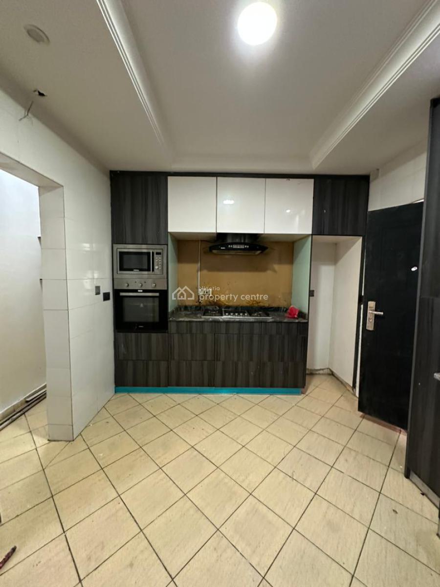 Fully Serviced 3 Bedroom Apartment with Bq, Primewater Garden Estate Off Freedom Way, Lekki Phase 1, Lekki, Lagos, Flat / Apartment for Rent