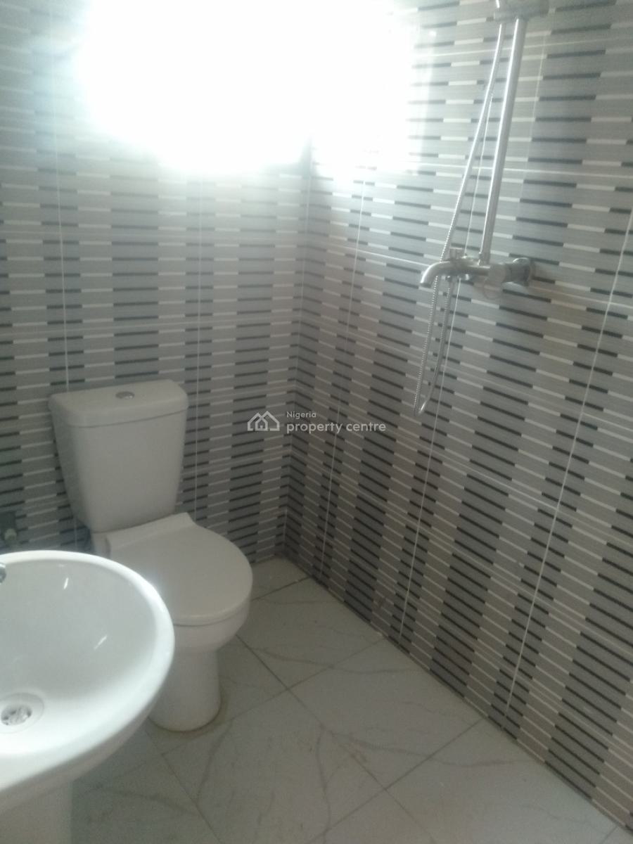 Newly Renovated & Lovingly Finished 4-bedroom Semi-detached Duplex, 3rd Avenue, Gwarinpa, Abuja, Semi-detached Duplex for Rent