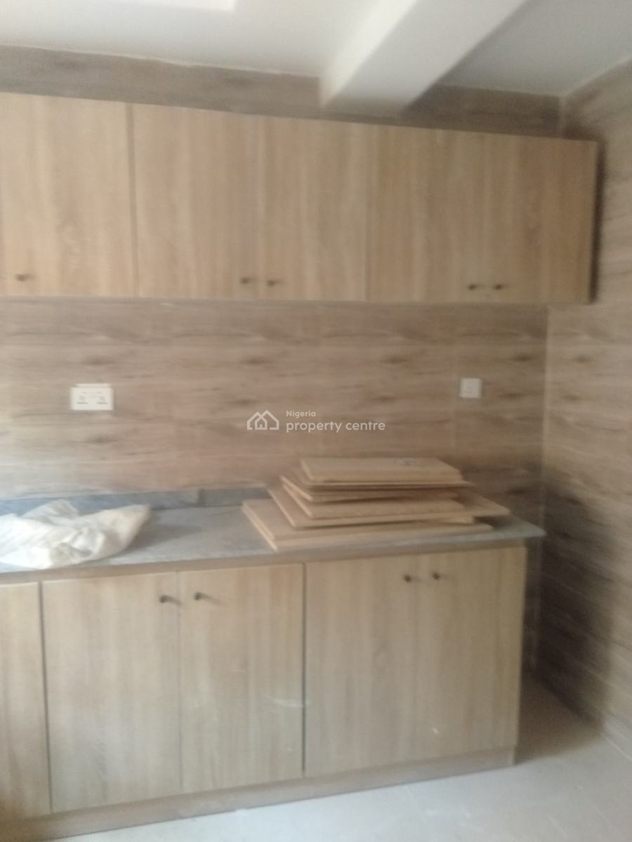 Newly Renovated & Lovingly Finished 4-bedroom Semi-detached Duplex, 3rd Avenue, Gwarinpa, Abuja, Semi-detached Duplex for Rent