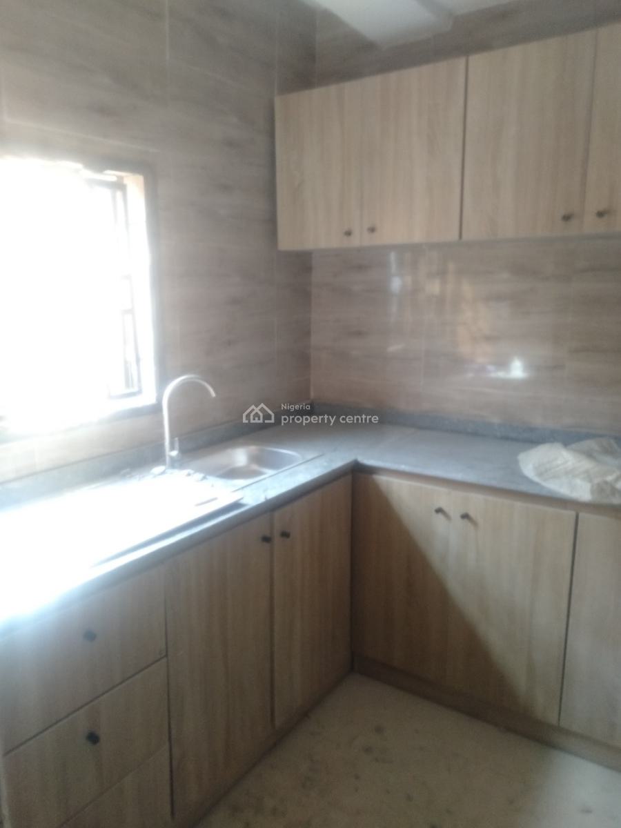 Newly Renovated & Lovingly Finished 4-bedroom Semi-detached Duplex, 3rd Avenue, Gwarinpa, Abuja, Semi-detached Duplex for Rent