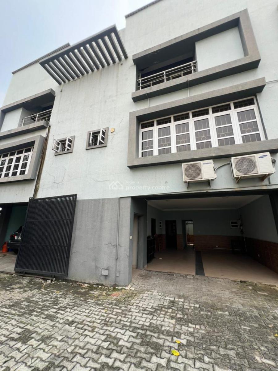 4 Bedroom Partially Furnished Apartment, Opebi, Ikeja, Lagos, Flat / Apartment for Rent