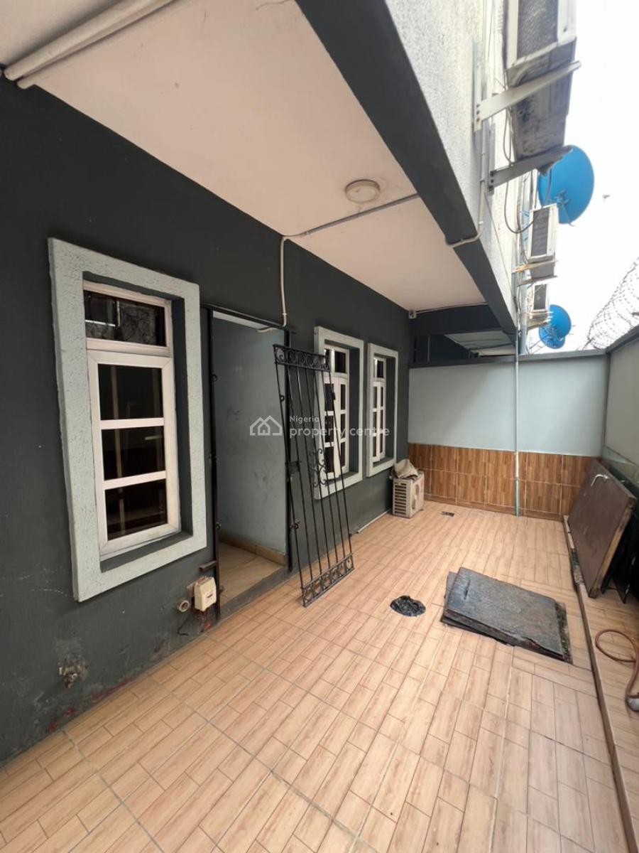 4 Bedroom Partially Furnished Apartment, Opebi, Ikeja, Lagos, Flat / Apartment for Rent