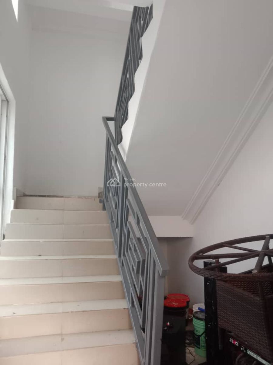 Luxury 2 Bedrooms Flat in Serene Location, Badore Road, Badore, Ajah, Lagos, Flat / Apartment for Rent