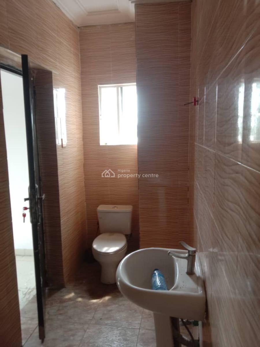 Luxury 2 Bedrooms Flat in Serene Location, Badore Road, Badore, Ajah, Lagos, Flat / Apartment for Rent