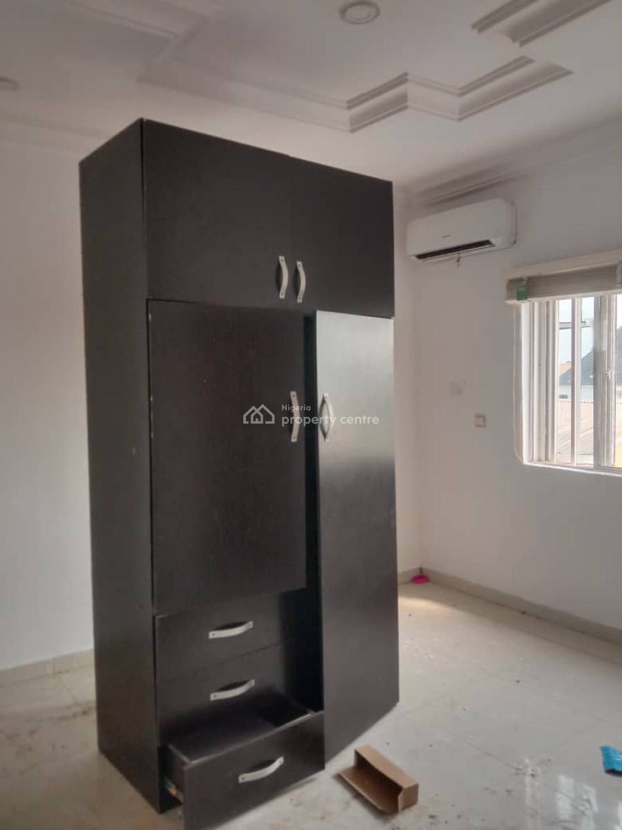 Luxury 2 Bedrooms Flat in Serene Location, Badore Road, Badore, Ajah, Lagos, Flat / Apartment for Rent