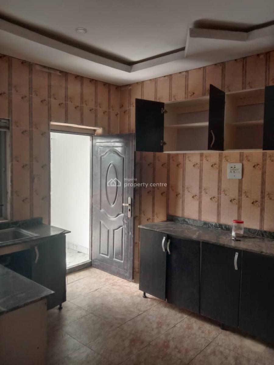 Luxury 2 Bedrooms Flat in Serene Location, Badore Road, Badore, Ajah, Lagos, Flat / Apartment for Rent