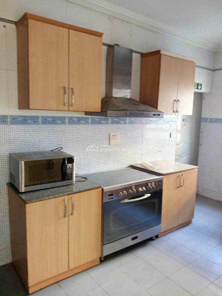 Corporate Tenanted 8 Units 3 Bedroom Flat with Bq, Lekki Phase 1, Lekki, Lagos, Block of Flats for Sale