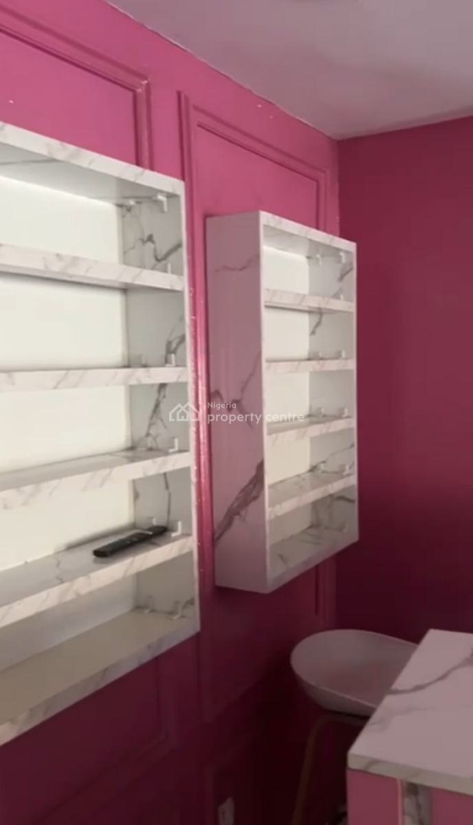 Furnished Shop Space, Zone 5, Wuse, Abuja, Flat / Apartment for Rent