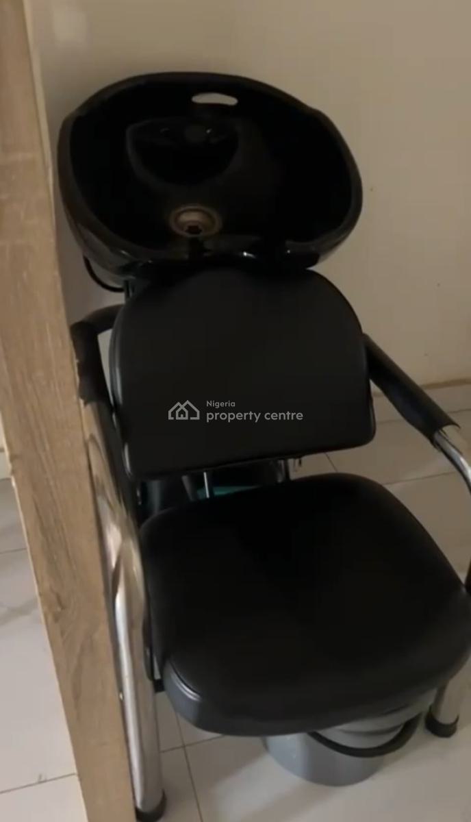 Furnished Shop Space, Zone 5, Wuse, Abuja, Flat / Apartment for Rent