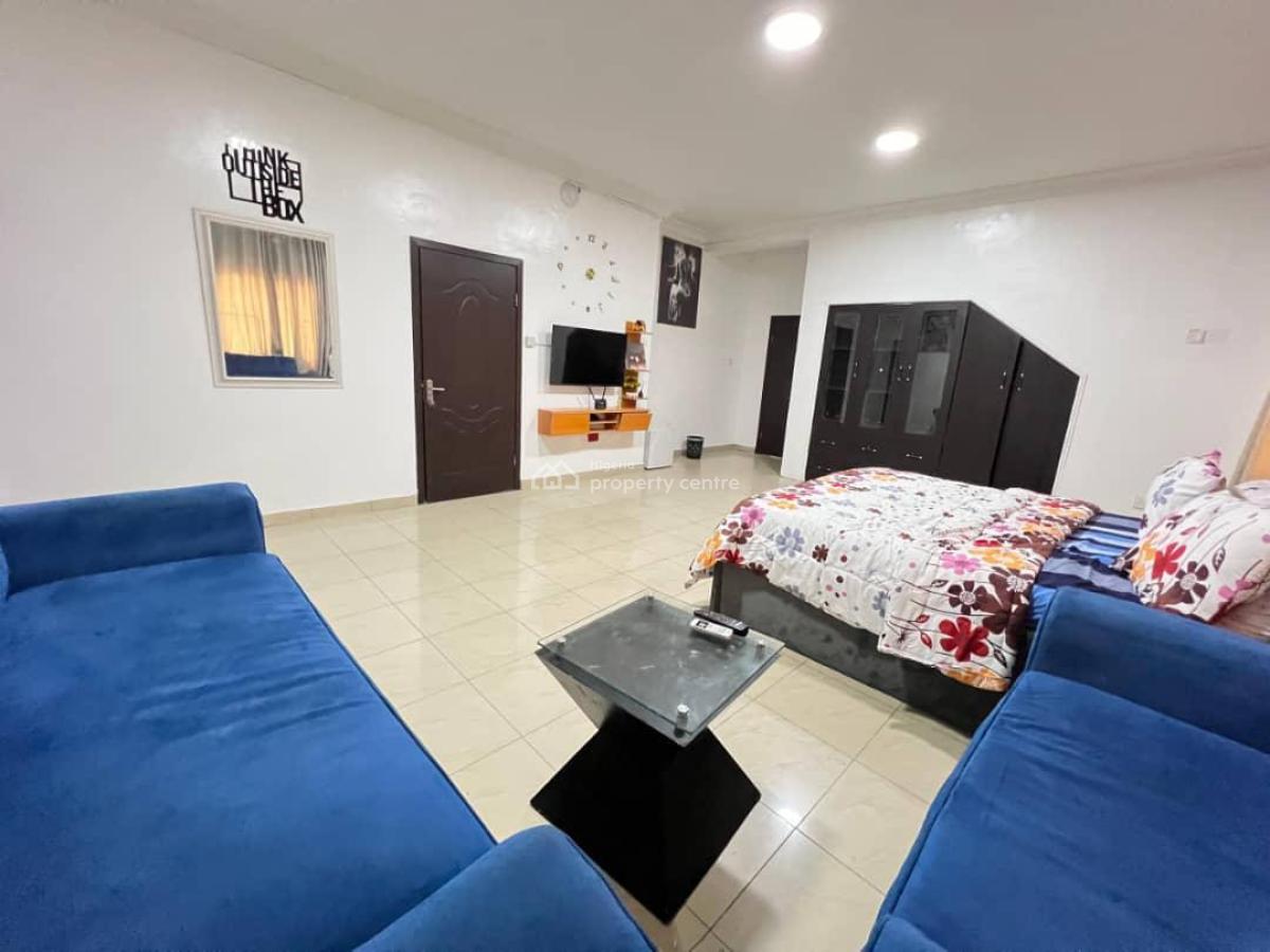 Luxury Furnished Bedroom and Service Apartment, Behind Studio 24 Off Admiralty Way, Lekki Phase 1, Lekki, Lagos, Self Contain (single Rooms) for Rent