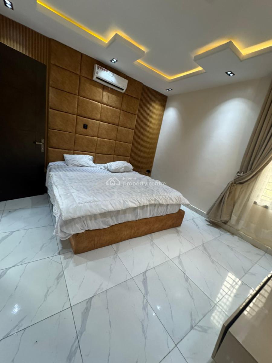 3 Bedroom Luxury Apartment, Bush Street, Anthony, Maryland, Lagos, Flat / Apartment Short Let