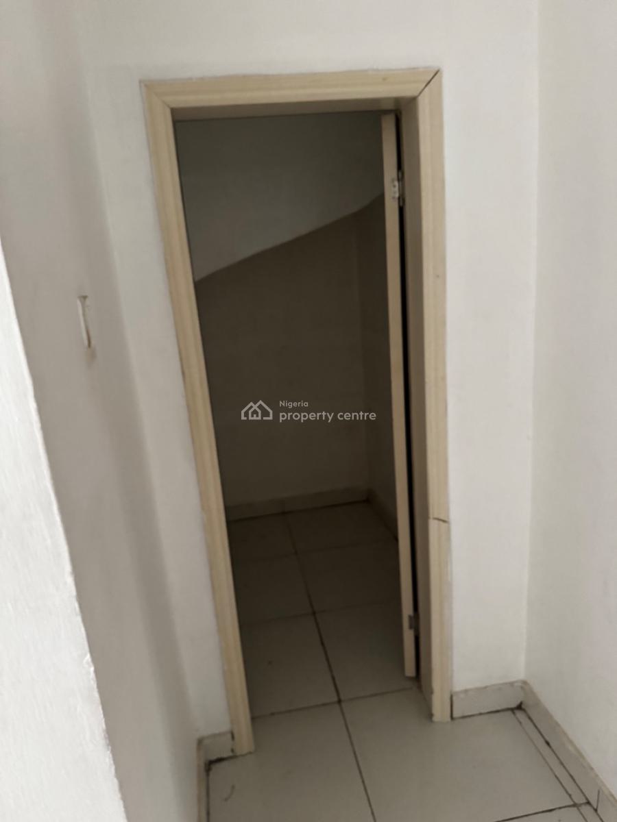 Well Maintained 2-bedroom Terrace Duplex with Bq, General Paint, Ajah, Lagos, Terraced Duplex for Rent