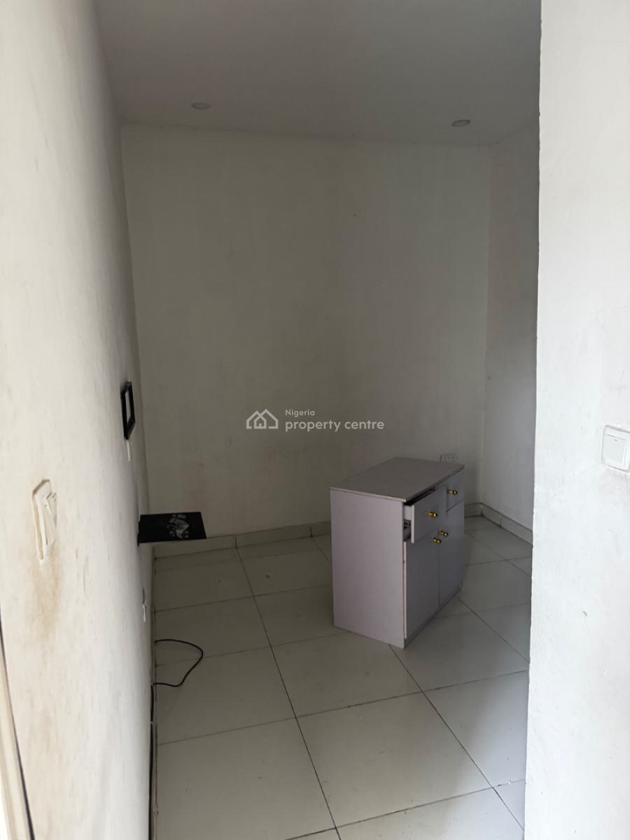 Well Maintained 2-bedroom Terrace Duplex with Bq, General Paint, Ajah, Lagos, Terraced Duplex for Rent