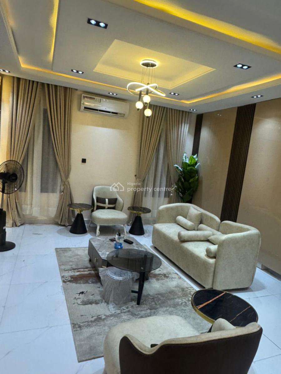 Luxury 3 Bedroom Apartments, Bush Street, Maryland, Lagos, Flat / Apartment Short Let