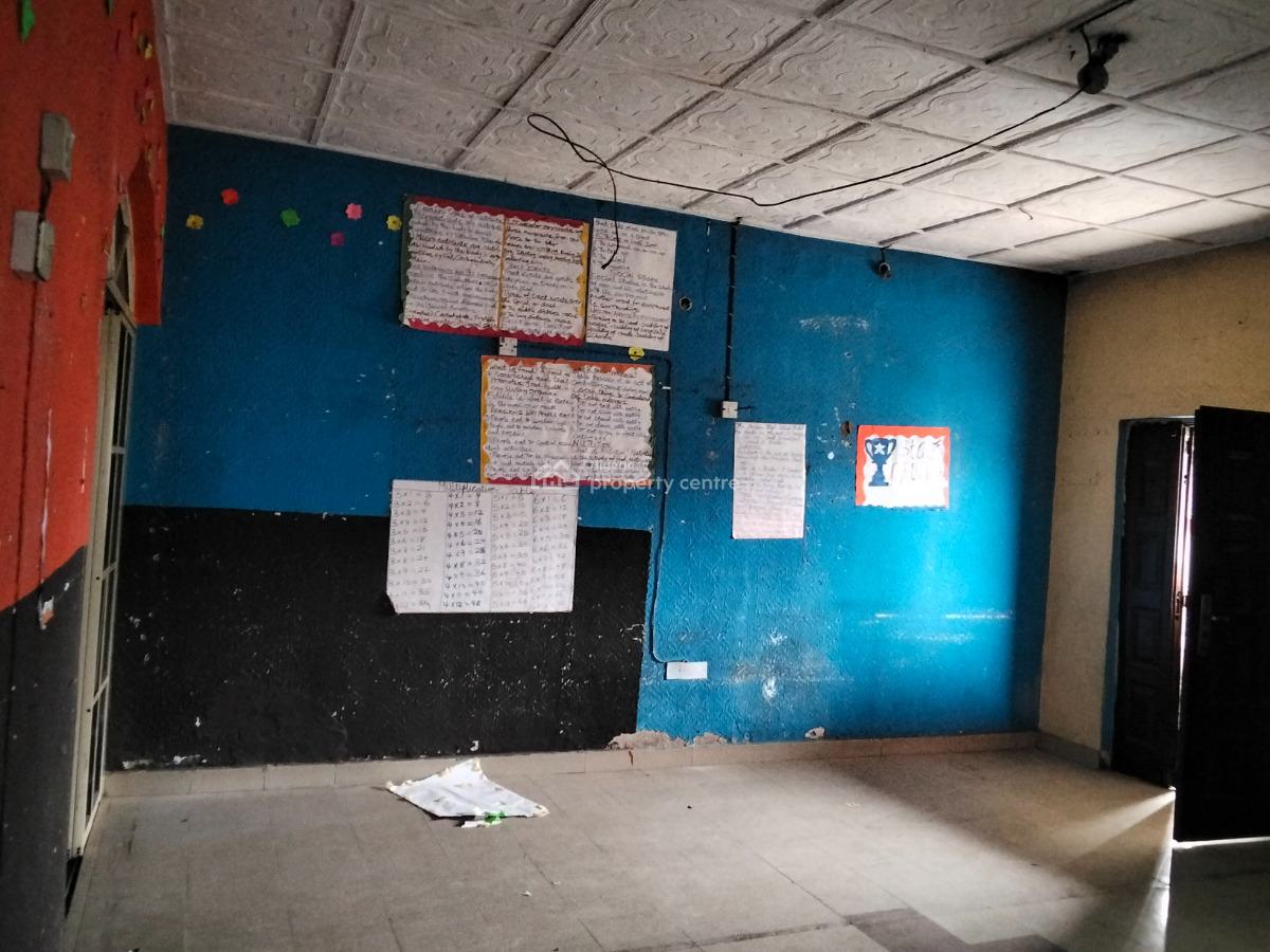 4 Bedroom Detached Bungalow, 15 Oworo Road, Oworonshoki, Shomolu, Lagos, Detached Bungalow for Rent