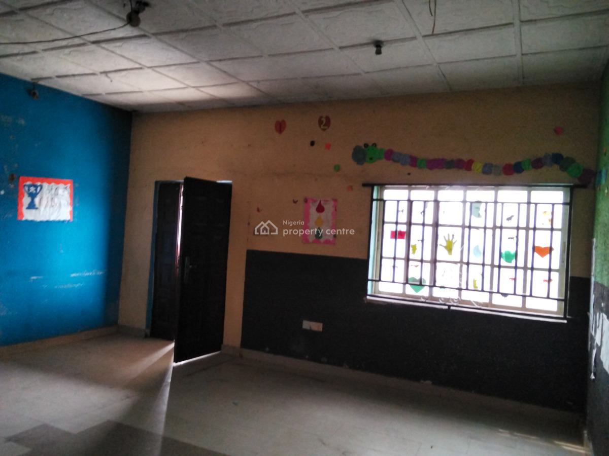 4 Bedroom Detached Bungalow, 15 Oworo Road, Oworonshoki, Shomolu, Lagos, Detached Bungalow for Rent