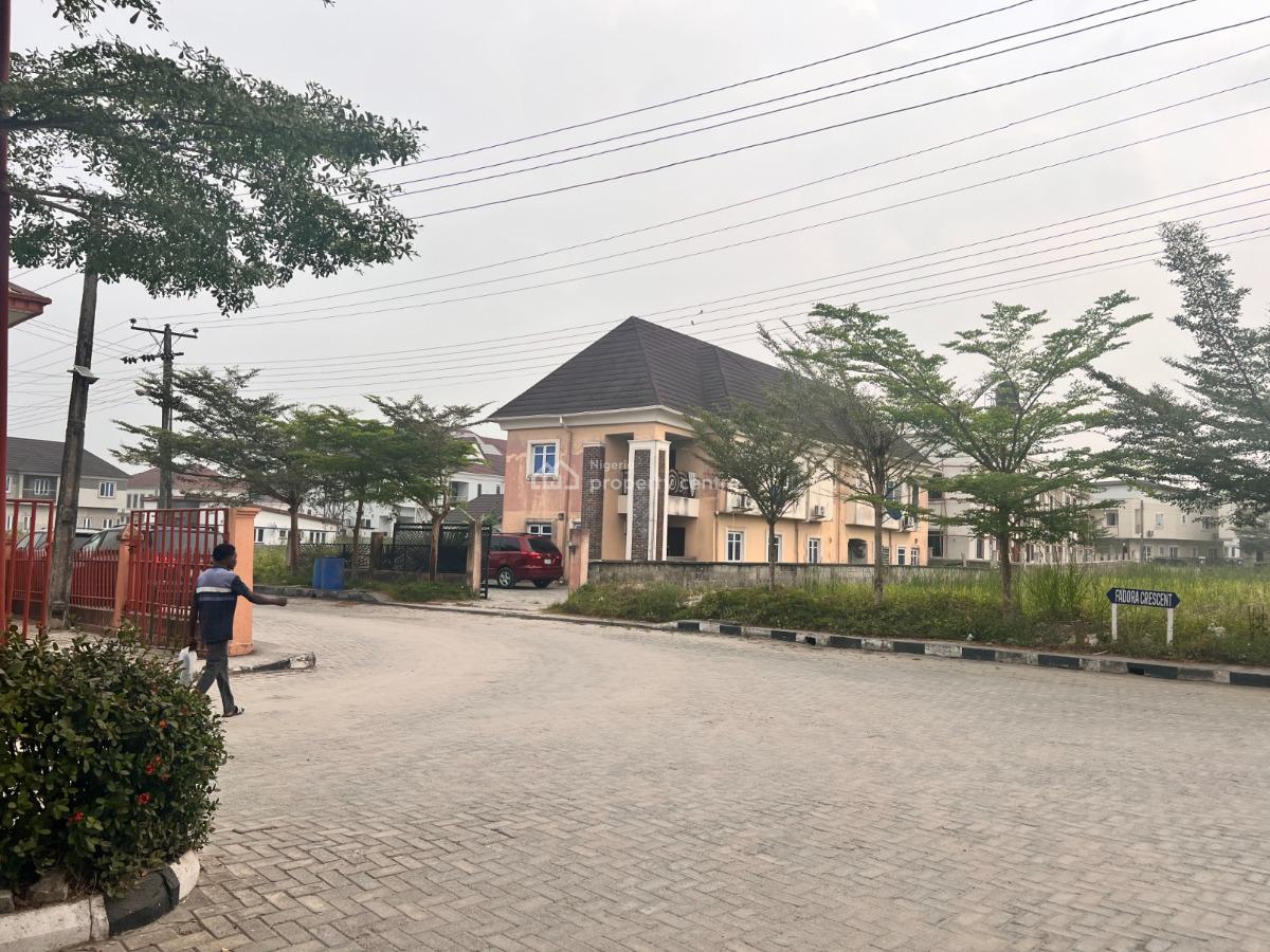 Neatly Used and Spacious 3 Bedroom Flat, Abijo, Lekki, Lagos, Flat / Apartment for Sale