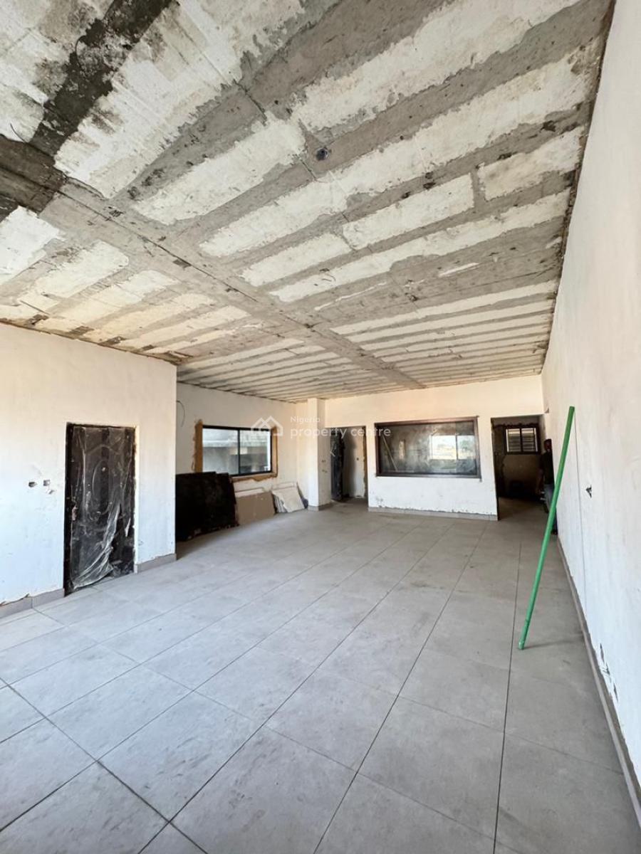 Contemporary 3 Bedroom Flat, Yaba, Lagos, Block of Flats for Sale