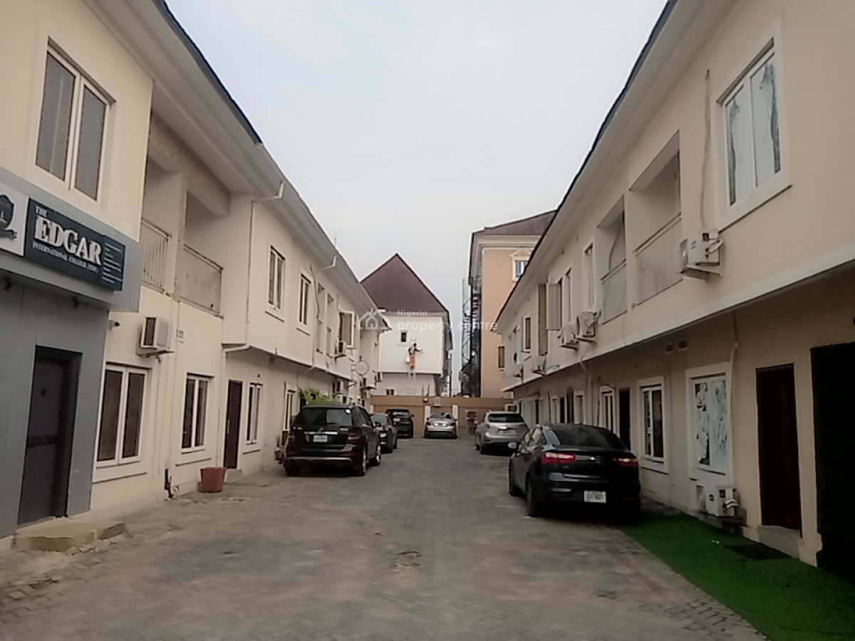 a Neatly and Massively Built 4 Bedroom Semi Detached Duplex and a Bq, Osapa, Lekki, Lagos, Semi-detached Duplex for Rent
