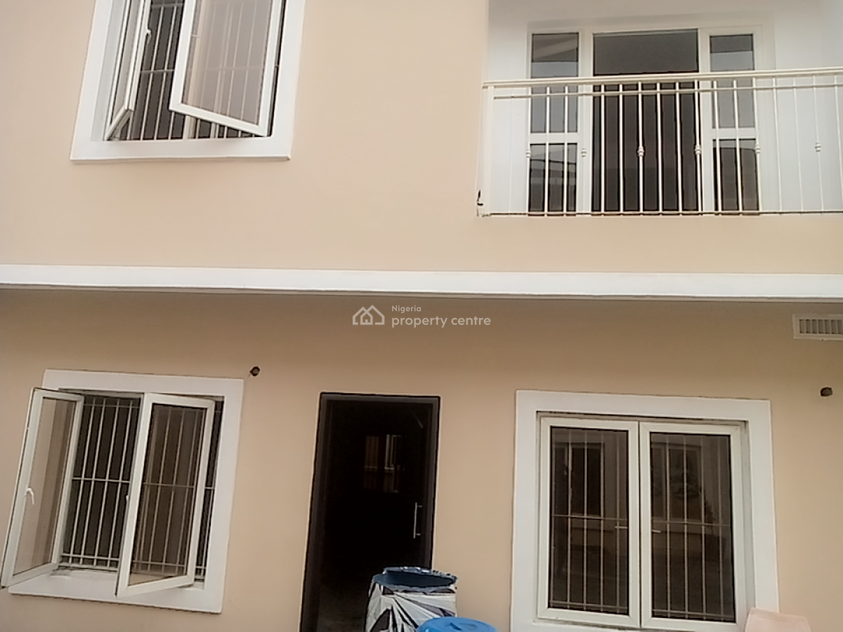 a Neatly and Massively Built 4 Bedroom Semi Detached Duplex and a Bq, Osapa, Lekki, Lagos, Semi-detached Duplex for Rent