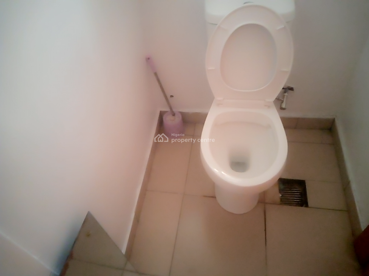 a Neatly and Massively Built 4 Bedroom Semi Detached Duplex and a Bq, Osapa, Lekki, Lagos, Semi-detached Duplex for Rent