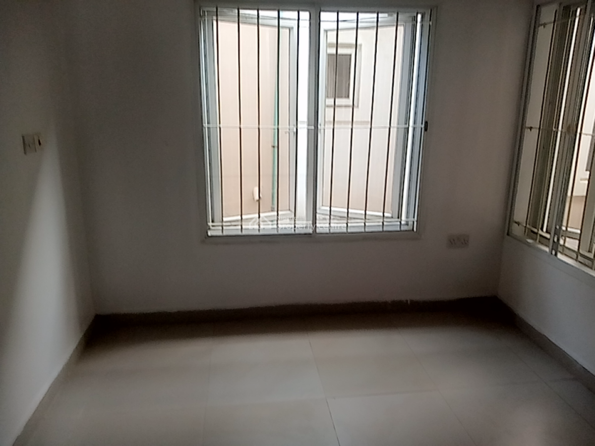 a Neatly and Massively Built 4 Bedroom Semi Detached Duplex and a Bq, Osapa, Lekki, Lagos, Semi-detached Duplex for Rent