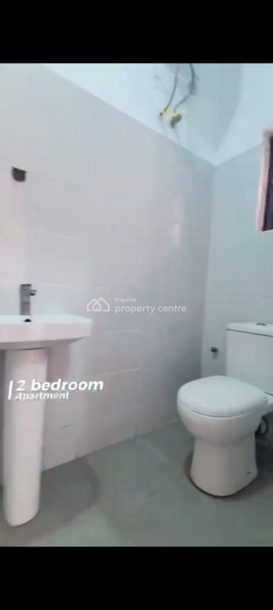 2 Bedroom Apartment Off Freedom Way Lekki Phase 1,, Off Freedom Way, Lekki Phase 1, Lekki, Lagos, Flat / Apartment for Sale