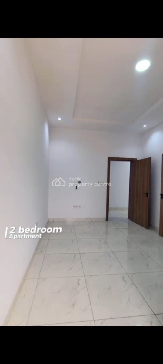 2 Bedroom Apartment Off Freedom Way Lekki Phase 1,, Off Freedom Way, Lekki Phase 1, Lekki, Lagos, Flat / Apartment for Sale