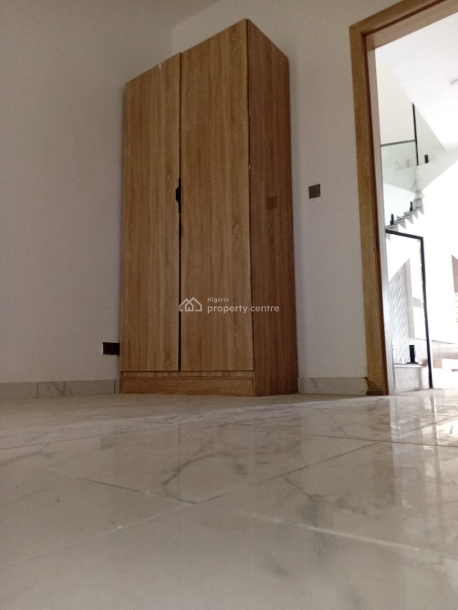 Mark of Freshness in a 4-bedroom Terraced Duplex, Orchid Road, Lekki, Lagos, Terraced Duplex for Rent