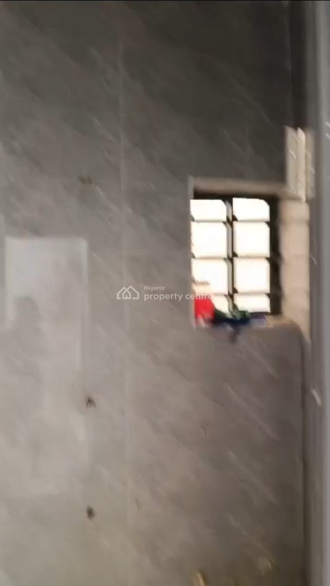 Very Sharp Room Self Con, Iyanaoworo, Oworonshoki, Kosofe, Lagos, Self Contain (single Rooms) for Rent