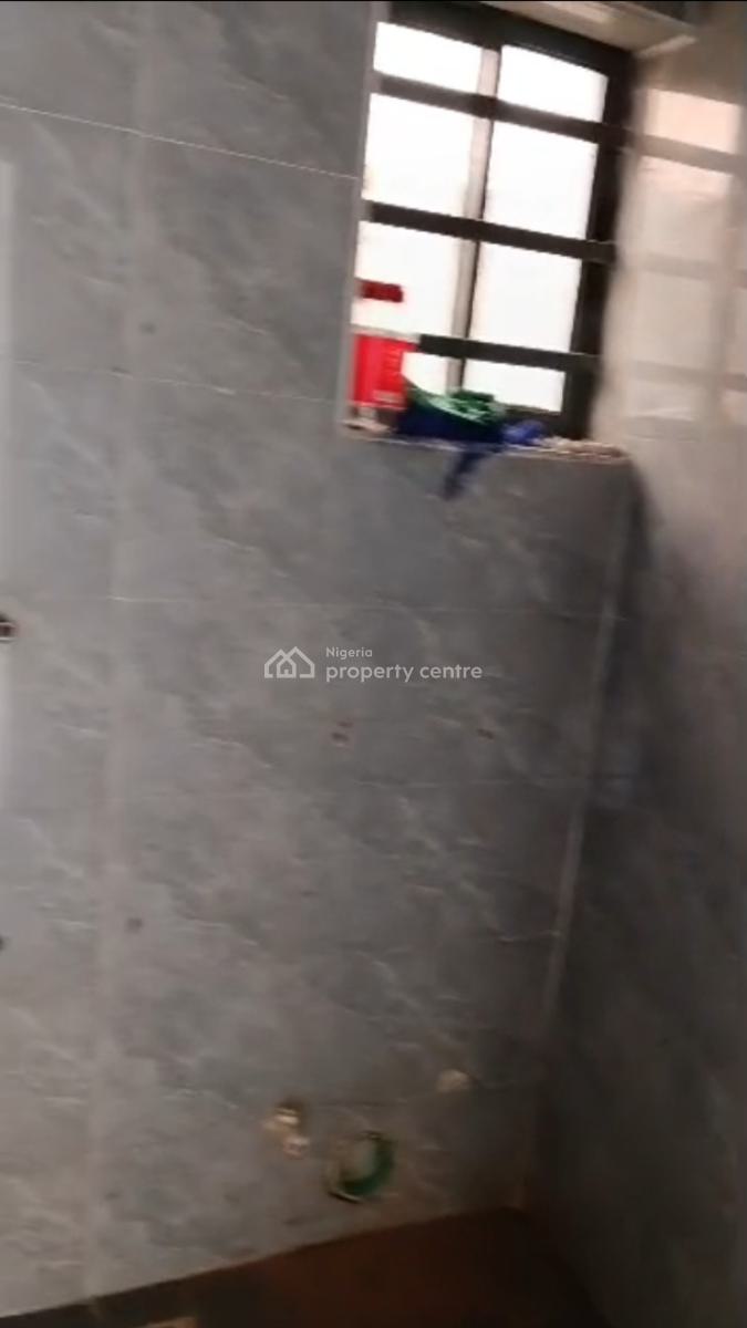 Very Sharp Room Self Con, Iyanaoworo, Oworonshoki, Kosofe, Lagos, Self Contain (single Rooms) for Rent