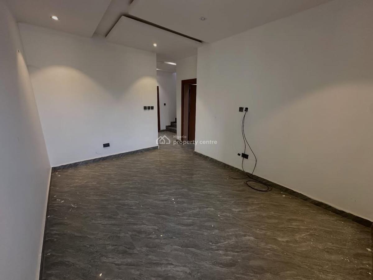 Pristine 4bedroom Terrace Duplex with a Rooftop Lounge and a Bq, Wuye, Abuja, Terraced Duplex for Sale