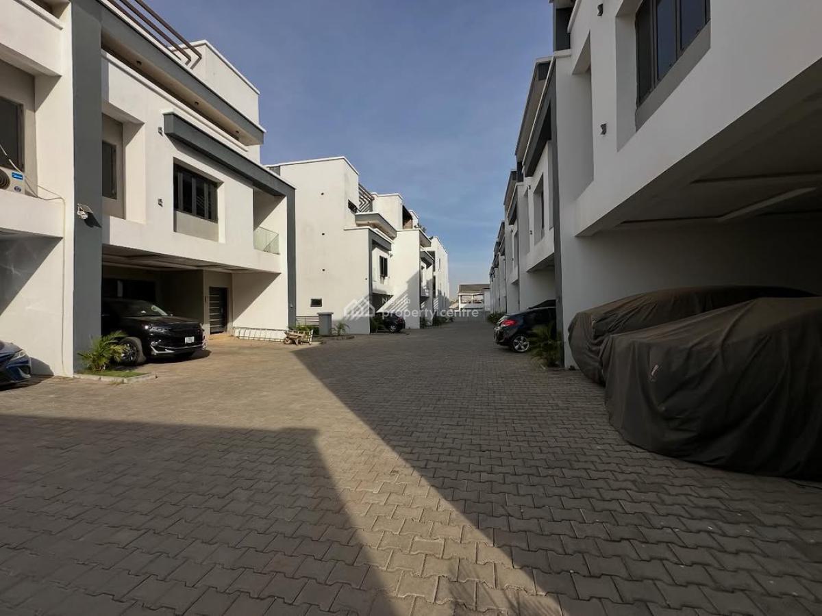 Pristine 4bedroom Terrace Duplex with a Rooftop Lounge and a Bq, Wuye, Abuja, Terraced Duplex for Sale