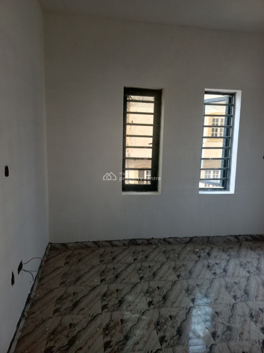 Brand New 2 Bedroom Up and Down, Alagutun, Off Mobil Road Ilaje, Ilaje, Ajah, Lagos, Flat / Apartment for Rent