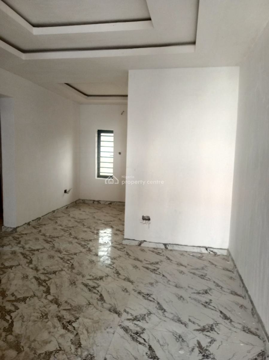 Brand New 2 Bedroom Up and Down, Alagutun, Off Mobil Road Ilaje, Ilaje, Ajah, Lagos, Flat / Apartment for Rent