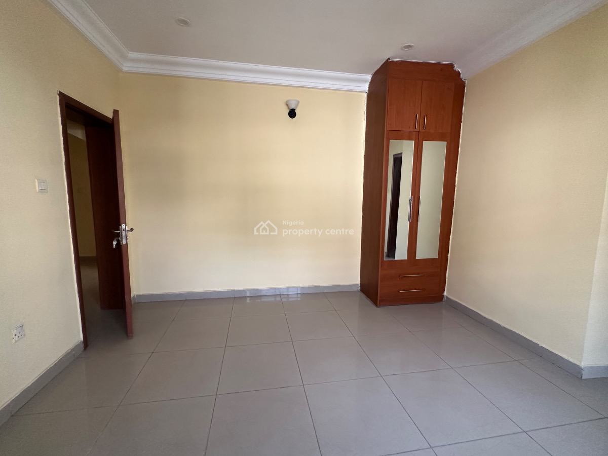 Well Renovated Twin Duplex of 4 Bedroom Detached Duplex with Bq, Maitama District, Abuja, Detached Duplex for Rent