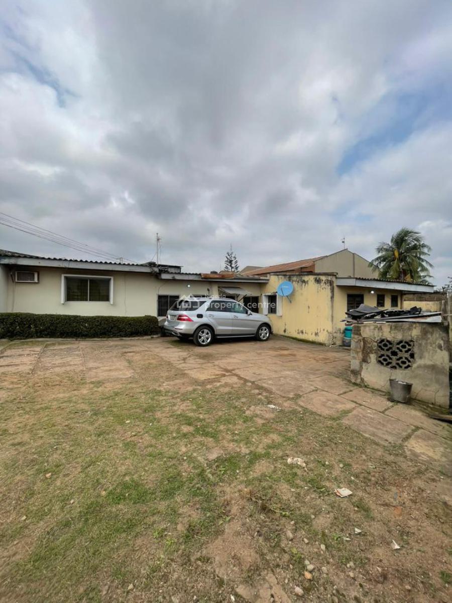 5 Bedroom Detached Bungalow with a 2 Bedroom Bq, Bashorun Housing Estate (air Force Estate), Akobo, Ibadan, Oyo, Detached Bungalow for Sale