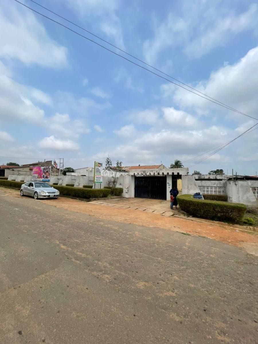 5 Bedroom Detached Bungalow with a 2 Bedroom Bq, Bashorun Housing Estate (air Force Estate), Akobo, Ibadan, Oyo, Detached Bungalow for Sale