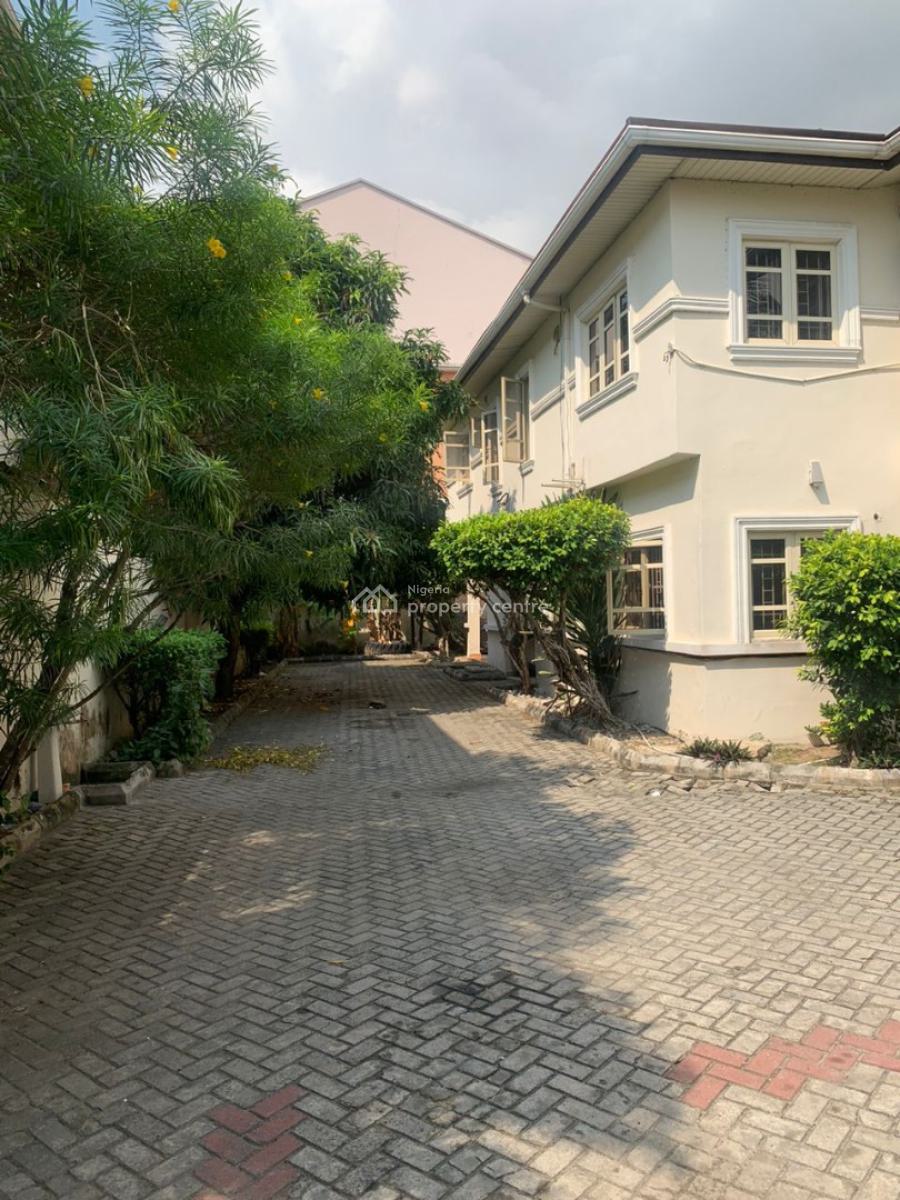 5 Bedroom Semi Detached with Bq, Lekki Phase 1, Lekki, Lagos, House for Rent