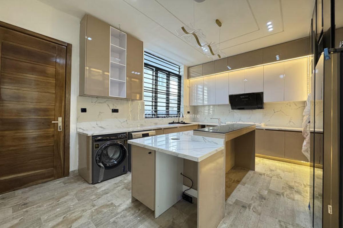 Stunning 5 Bedrooms Detached House with Swimming Pool, Cinema and Bq, Megamound Estate, Ibeju Lekki, Lagos, Detached Duplex for Sale