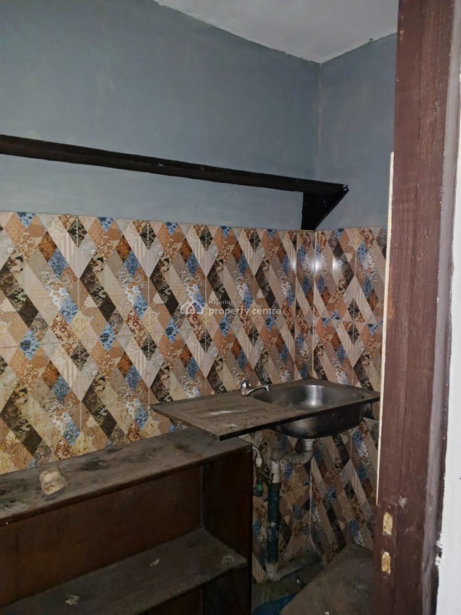 a Clean Mini Flat Upstairs Fens Round and Gated, Salvation, Opebi, Ikeja, Lagos, Mini Flat (room and Parlour) for Rent