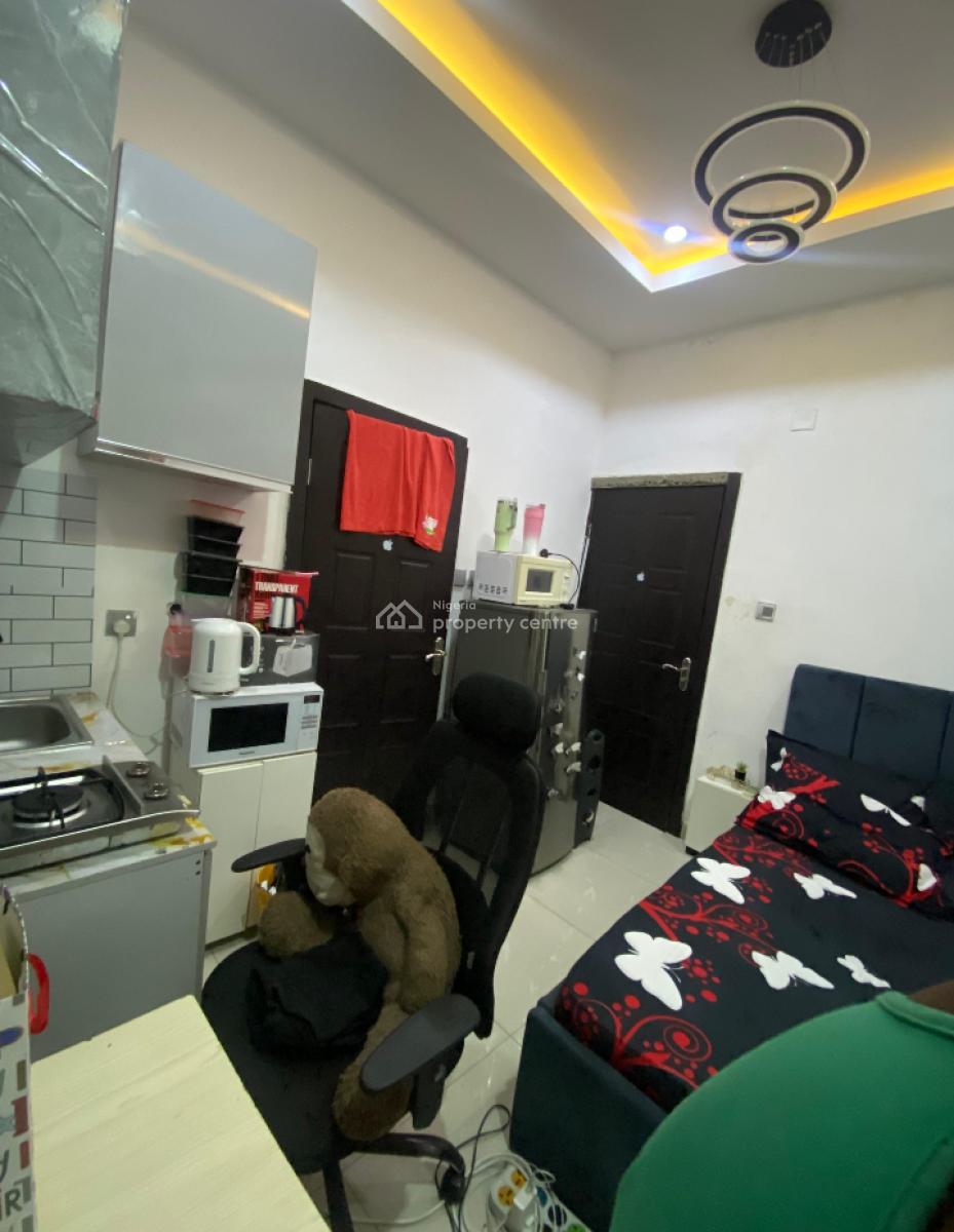 1 Room Shared Kichen Apartment, Orchid Road ., Lekki, Lagos, Self Contain (single Rooms) for Rent