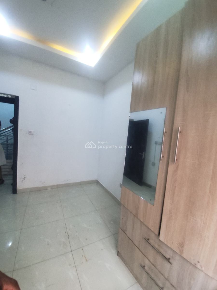 1 Room Studio  Apartment, Orchid Road ., Lekki, Lagos, Self Contain (single Rooms) for Rent